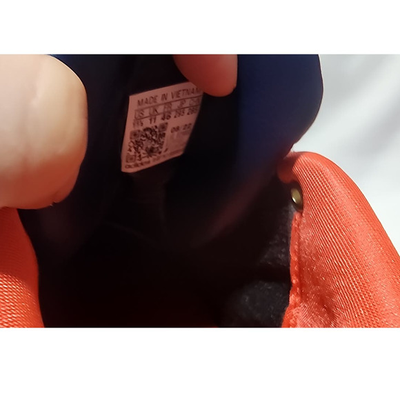 Adidas agent gil restomod size 11.5 men 12.5 women - Picture 8 of 8